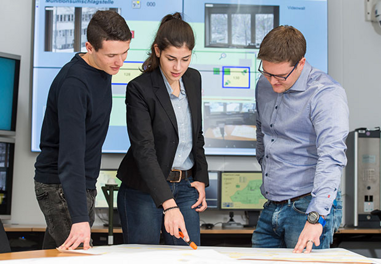 Duales Studium Wirtschaft Duales Studium Bei Airbus Airbus