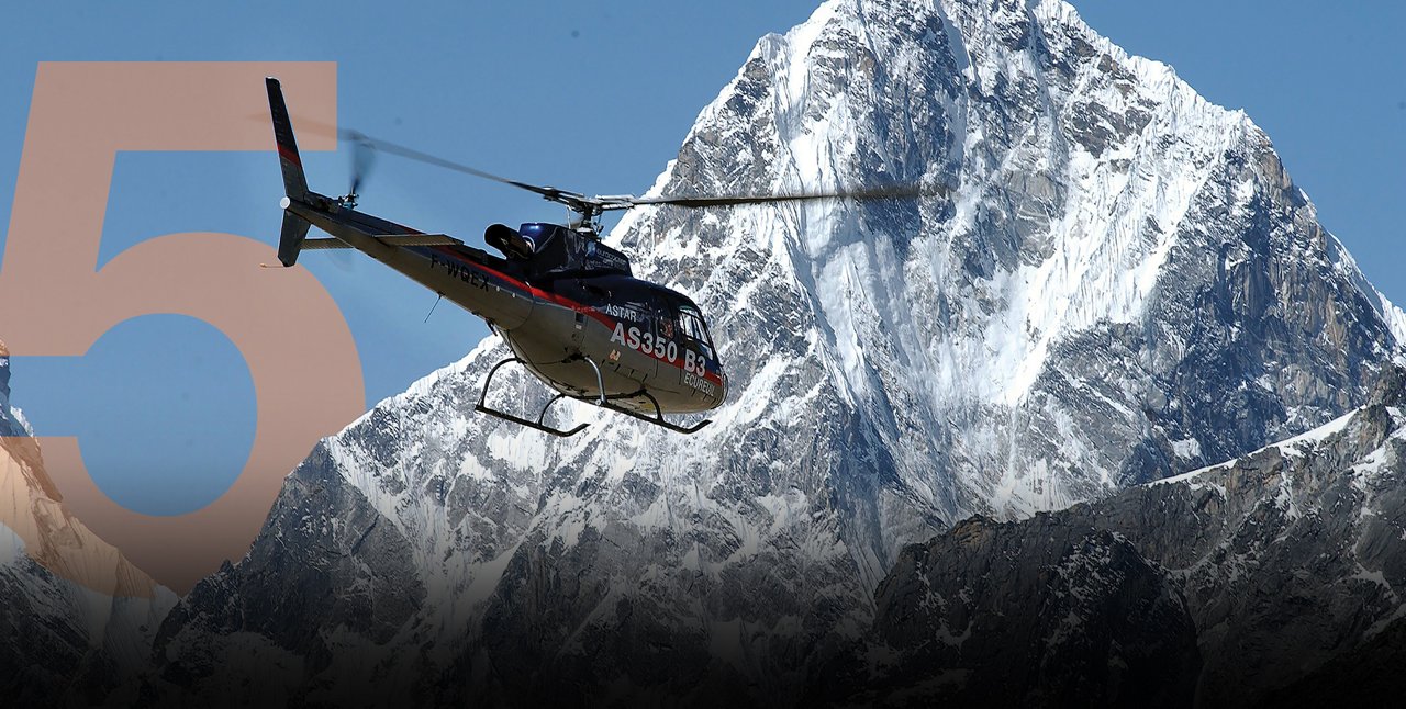 THE MOMENT A HELICOPTER CONQUERED EVEREST 