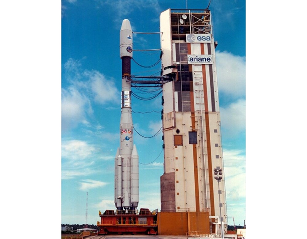阿丽亚娜-4 V33于1989年8月8日发射，携带欧洲航天局的希帕尔科斯天体测量卫星和德国的电视卫星-2直接广播卫星。照片:ESA