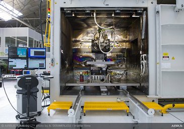 24 Machine Impression 3D Titane 2017