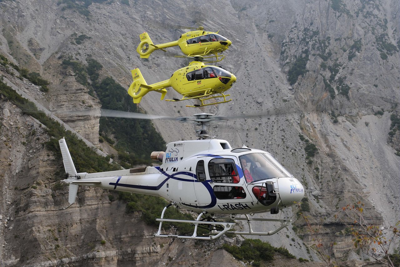 H125
