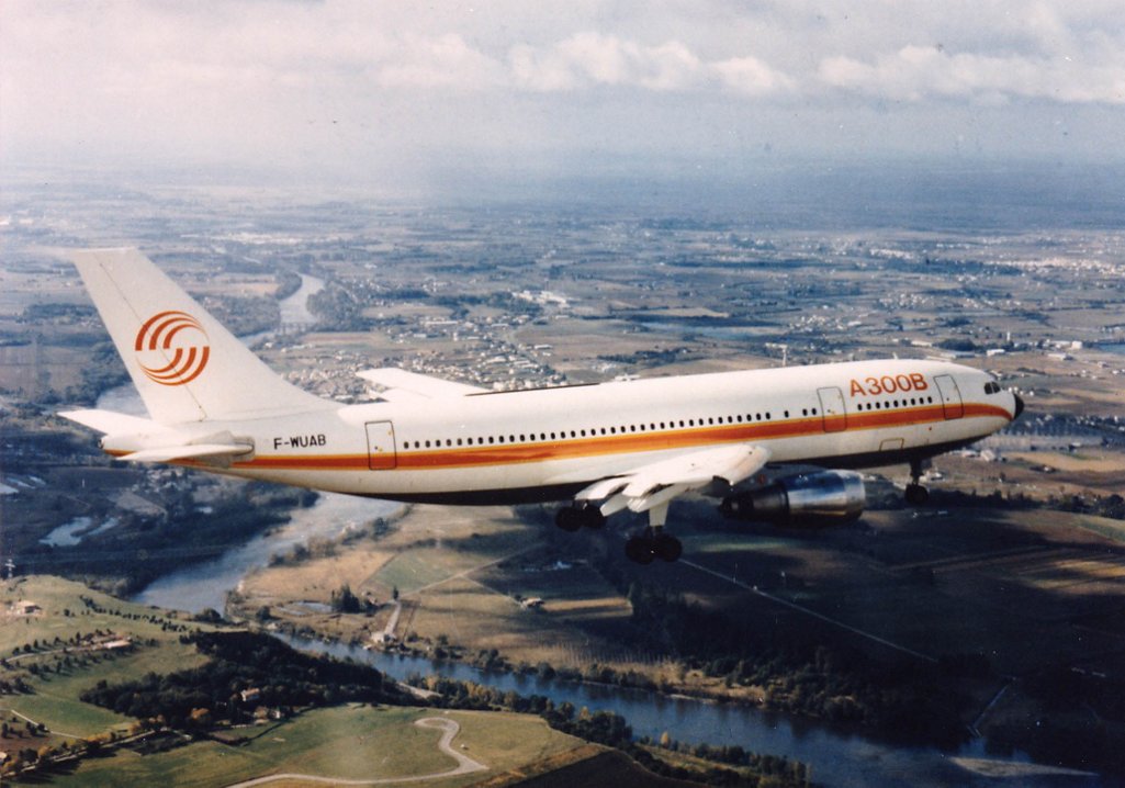 Commercial aircraft