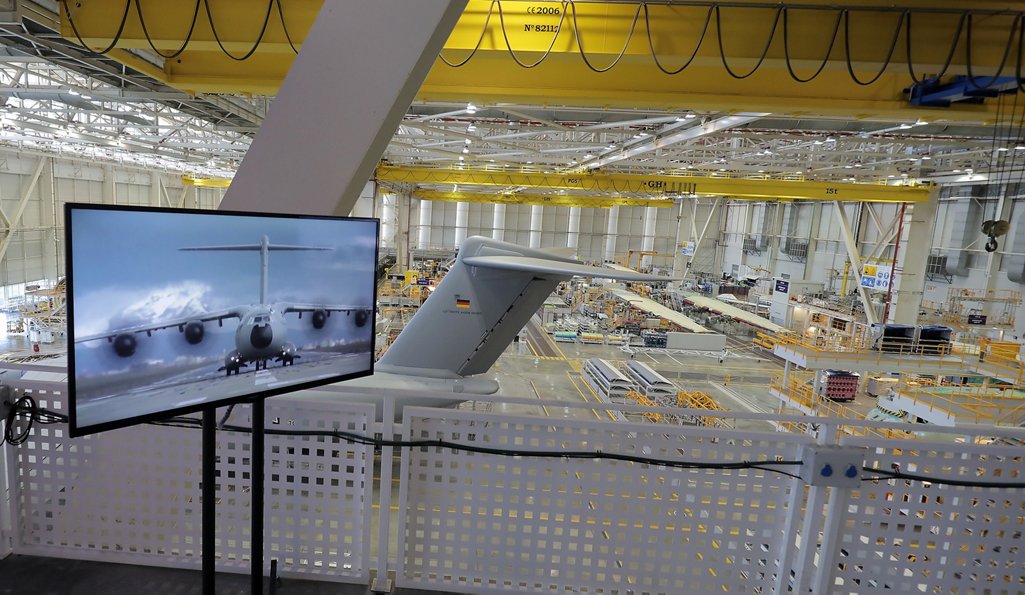 The San Pablo and Tablada sites, located in the Seville area, serve as the epicentre of Airbus’ military transport business – with final assembly lines for the four-engine turboprop-powered A400M airlifter and twin-turboprop C295 and CN235 transports.