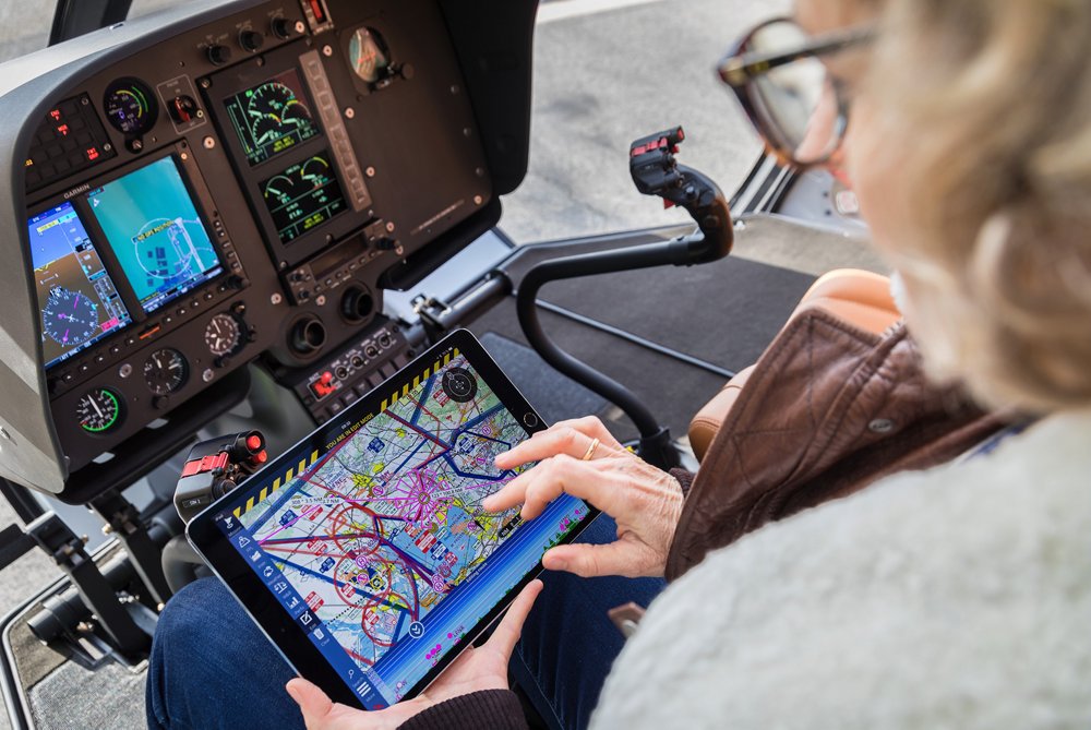 Flight Mangment Computer Training and flight ops - Services - Airbus