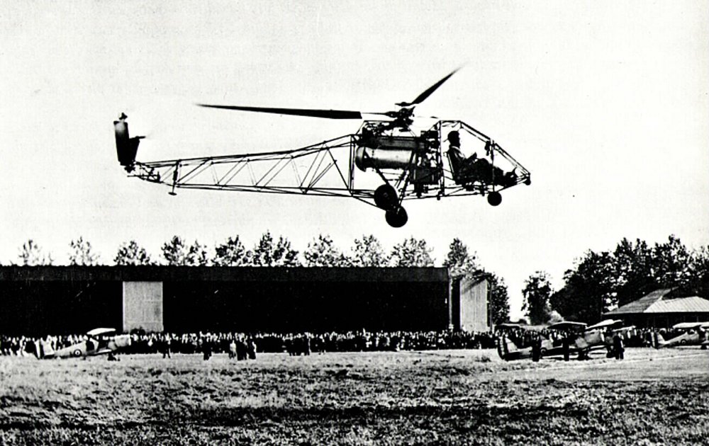 The first public demonstration of the SE3101 small single-seat aircraft occurred in 1948.  