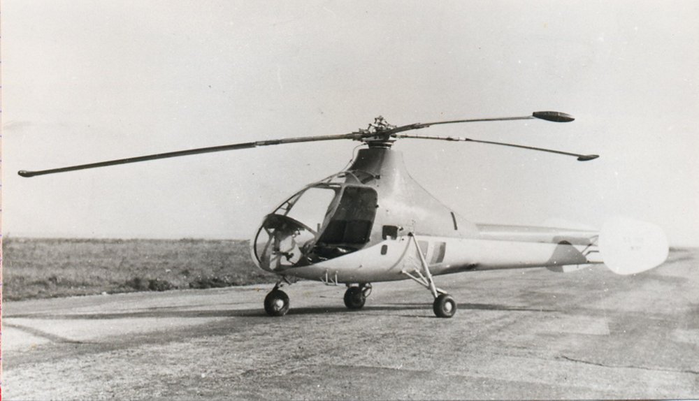 An on-ground photo of the twin-seat SO1110 Ariel II helicopter.  