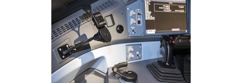 A350 Efb Mounting Device Airbus Services Electronic Flight Bag Airbus Services