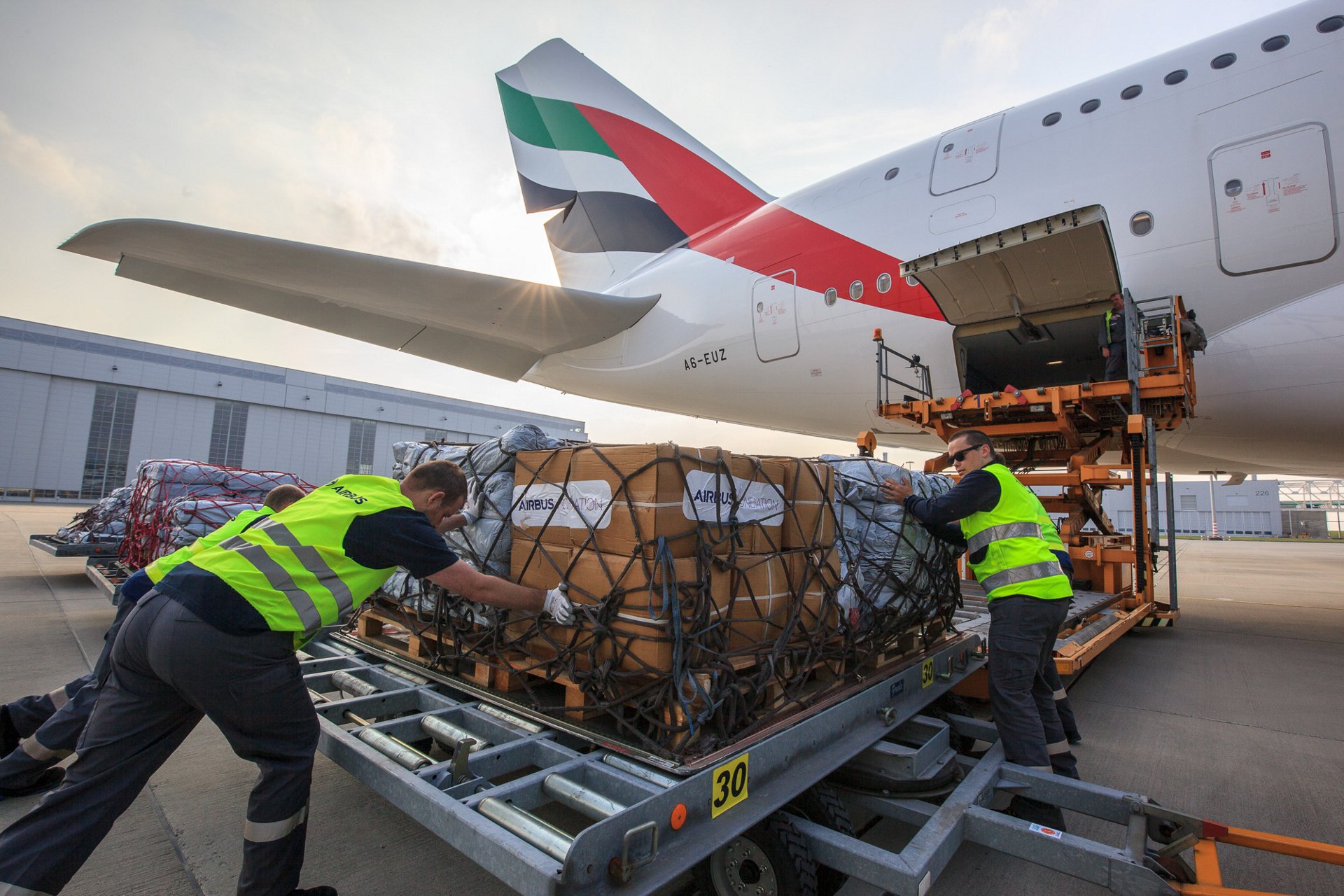 Emergency shelter items are loaded on board of an Emirates A380 flying from Hamburg to Dubai. The Airline, the Airbus Foundation and the NGO Welthungerhilfe have joined forces to bring the goods to the United Nations Humanitarian Response Depot (UNHRD) in Dubai.
