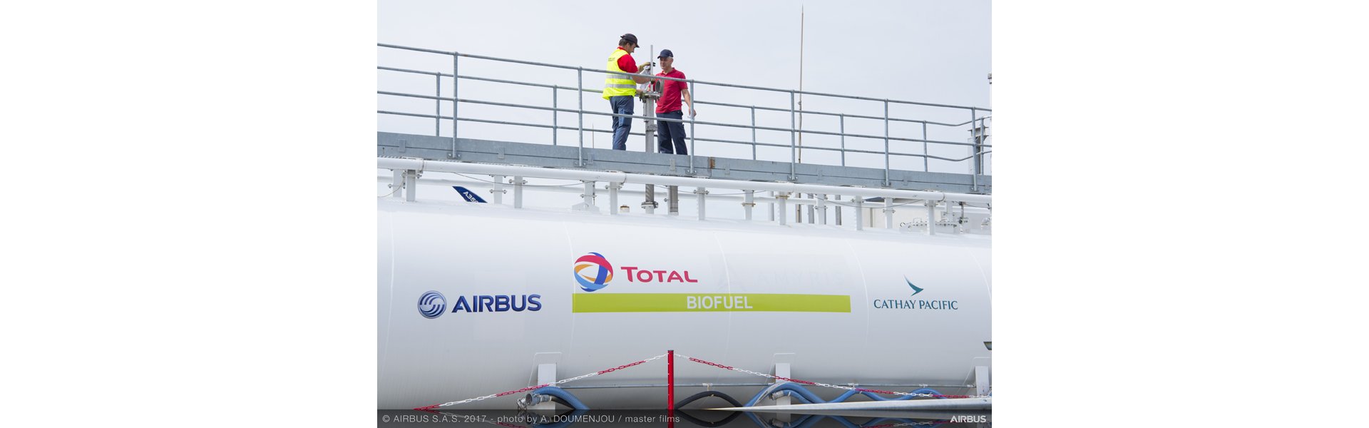 Airbus, Cathay Pacific  and Total are partners since 2016 to deliver the Cathay Pacific A350 with a blend of sustainable fuel. 