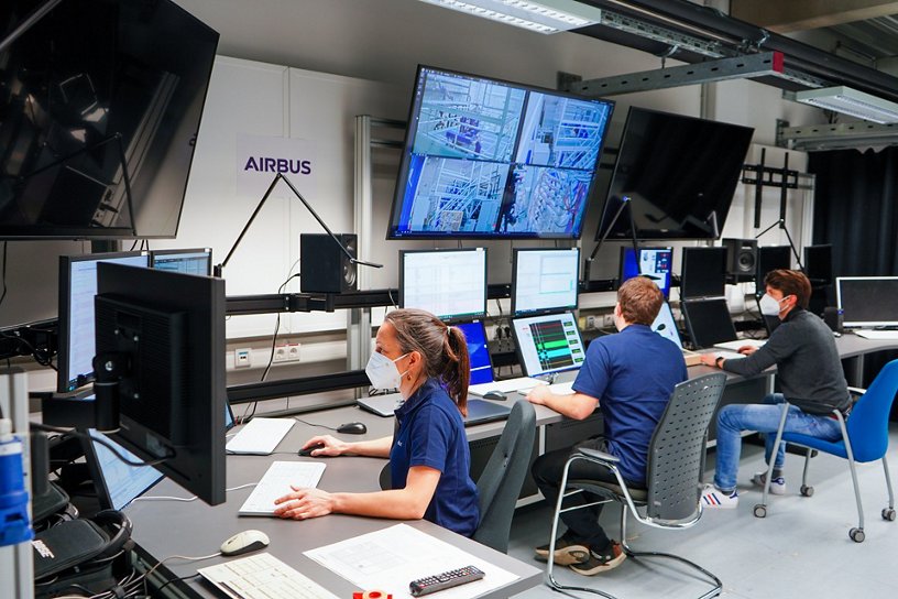 Airbus engineers in the control room of the E-Aircraft Systems House