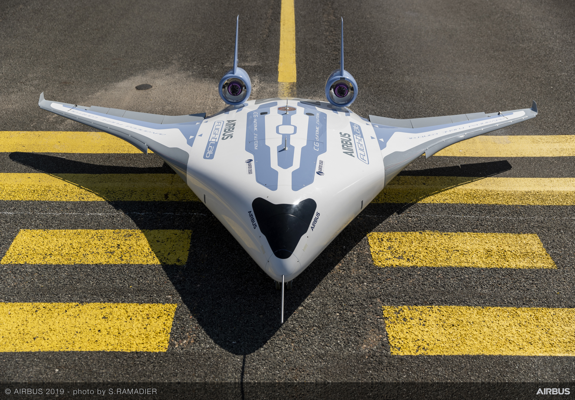 Airbus has revealed MAVERIC (Model Aircraft for Validation and Experimentation of Robust Innovative Controls) its “blended wing body” scale model technological demonstrator. At 2 metres long and 3.2 metres wide, with a surface area of about 2.25m², MAVERIC features a disruptive aircraft design, that has the potential to reduce fuel consumption by up-to 20 percent compared to current single-aisle aircraft. The “blended wing body” configuration also opens up new possibilities for propulsion systems type and integration, as well as a versatile cabin for a totally new on-board passenger experience. Launched in 2017, MAVERIC first took to the skies in June 2019. Since then the flight-test campaign has been on-going and will continue until the end of Q2 2020. 