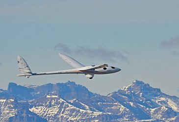 Perlan flying  over Argentina