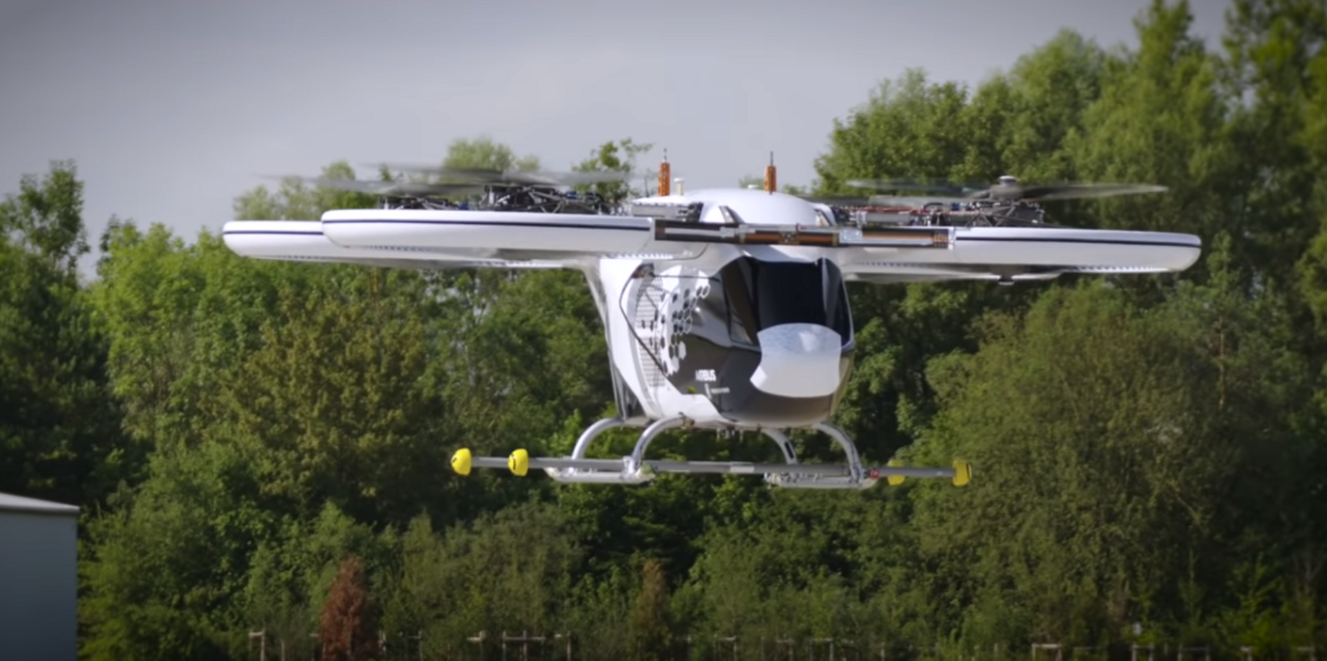 On July 31, 2020, CityAirbus demonstrator performed its first fully automatic flight, from take-off through stabilisation in flight, and landing at Donauwörth, Germany. 