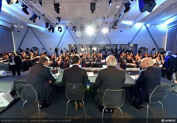 2014 Airbus annual press conf - backstage.jpg