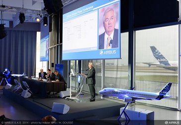 2014 annual Airbus press conf -speaker Leahy.jpg