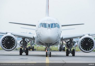 A220-300 Front View