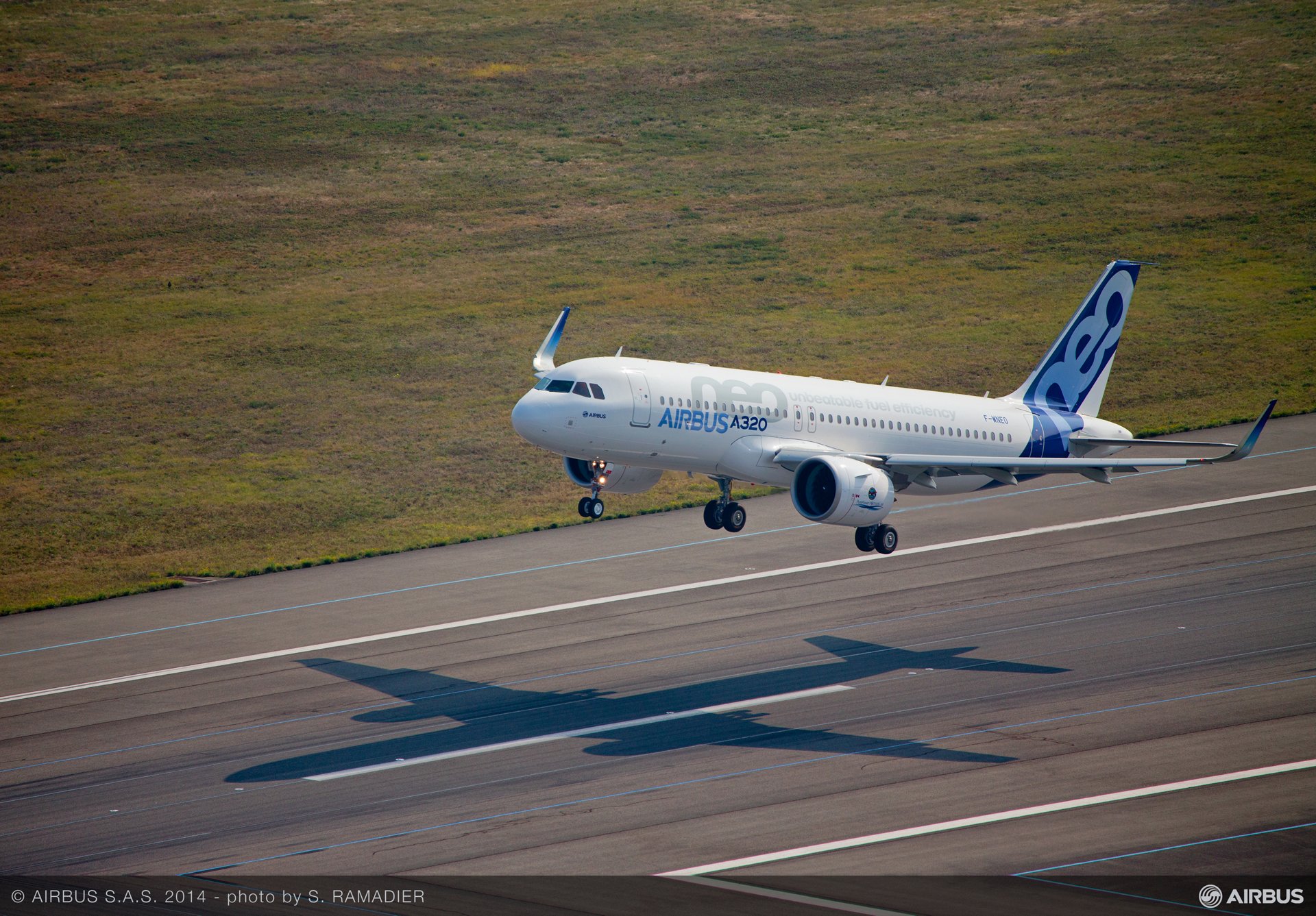 A320neo first flight takeoff 5