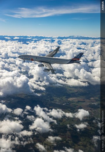 A340 Laminar Flow BLADE Demonstrator First Flight - In Flight 