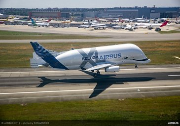 BelugaXL First Flight - Landing
