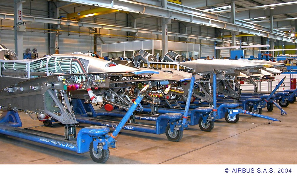 Engine pylons for Airbus aircraft are equipped and tested at the company’s Saint-Eloi site in France 
