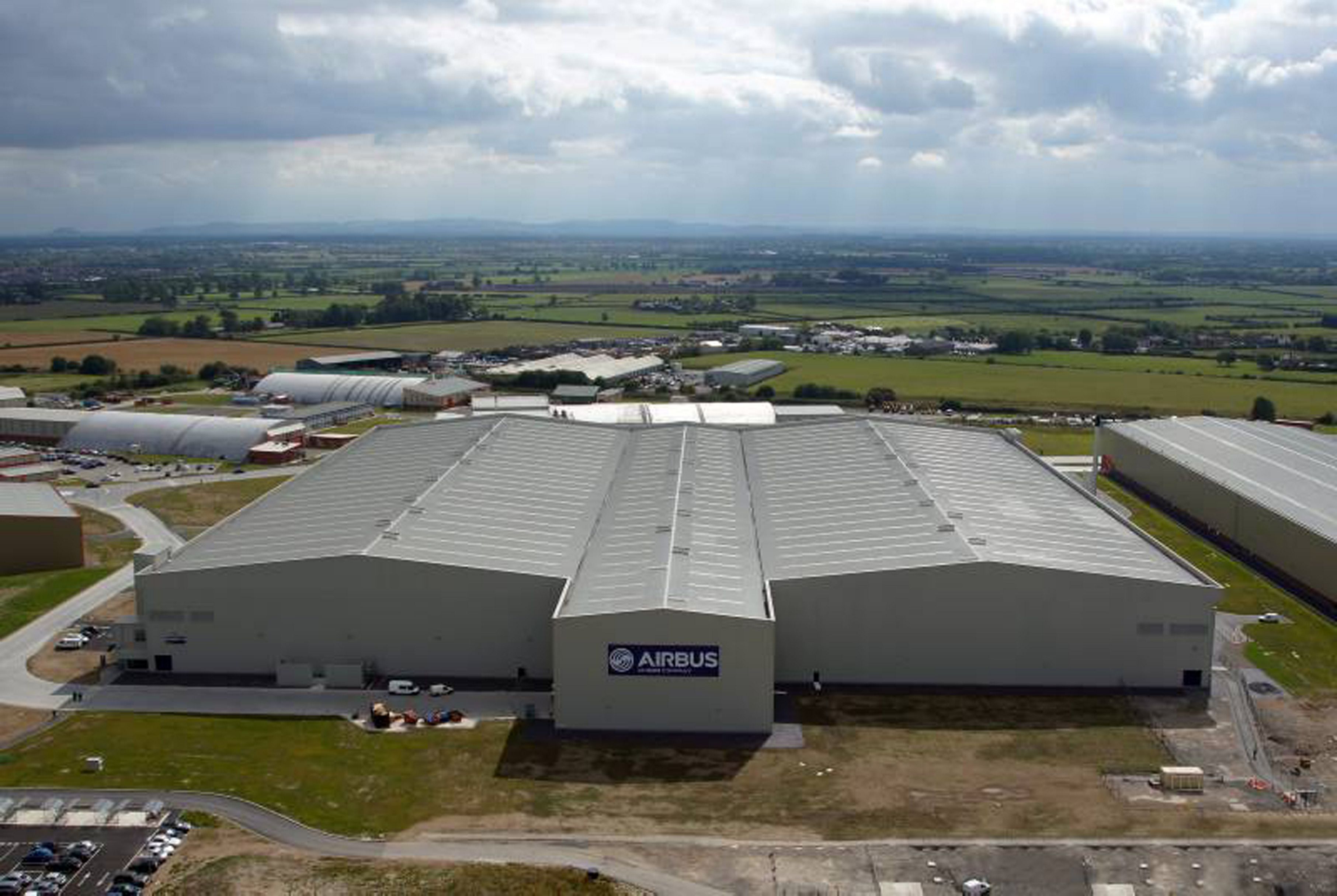 British Prime Minister opens new Airbus wing factory for A350 XWB ...