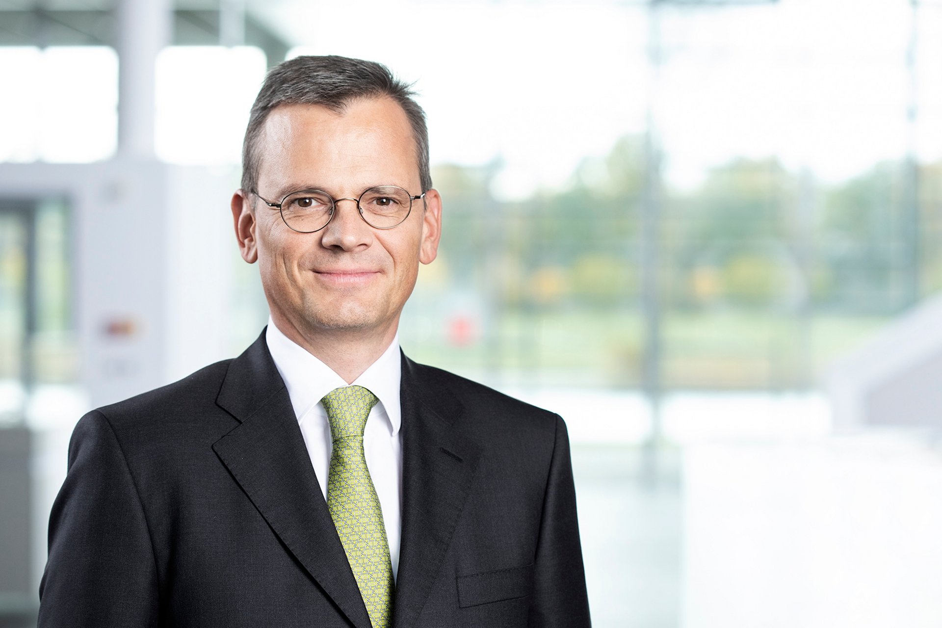 airbus selects dominik asam