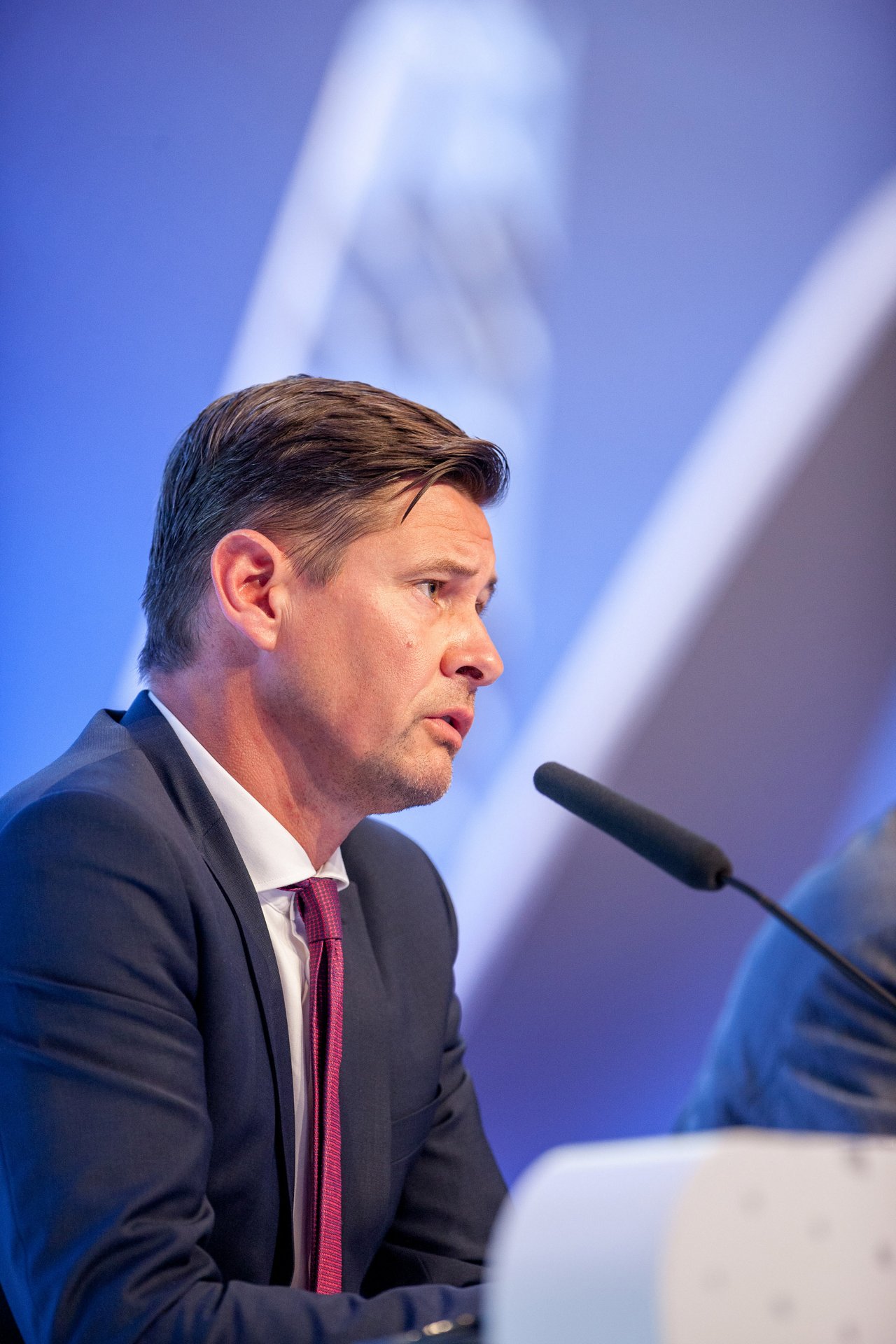 Harald Wilhelm, CFO of Airbus Group and Airbus, answered the questions of the shareholders at he AGM in Amsterdam