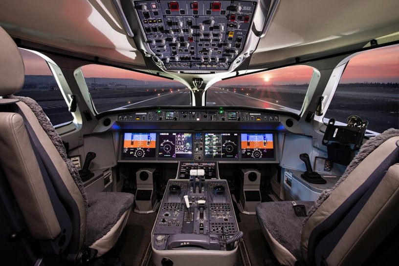 A220 cockpit