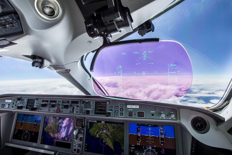 A220 cockpit features