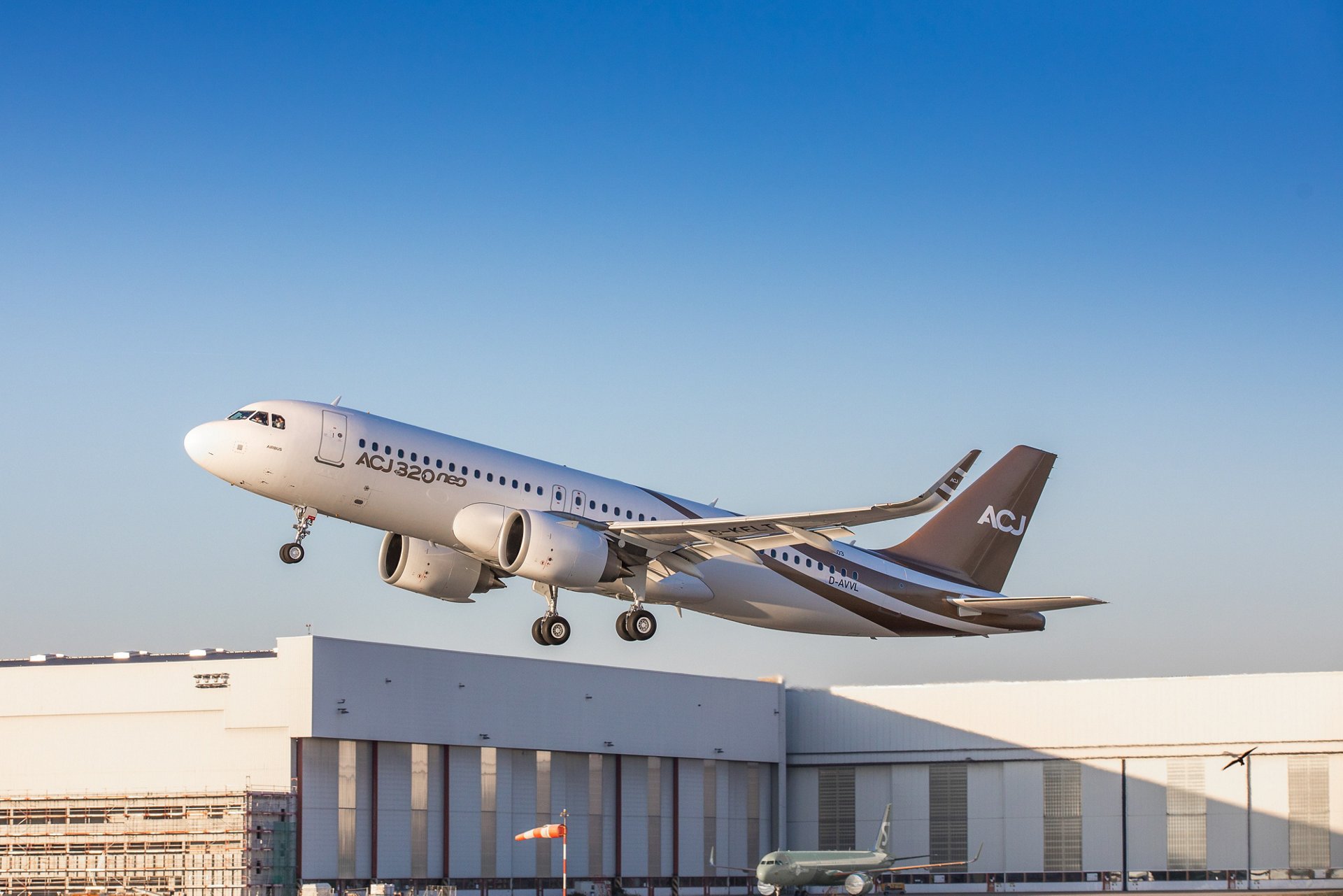 ACJ320neo takes to the skies for the first time
