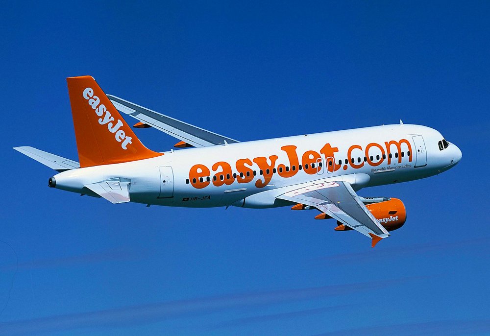 A319s_EASYJET