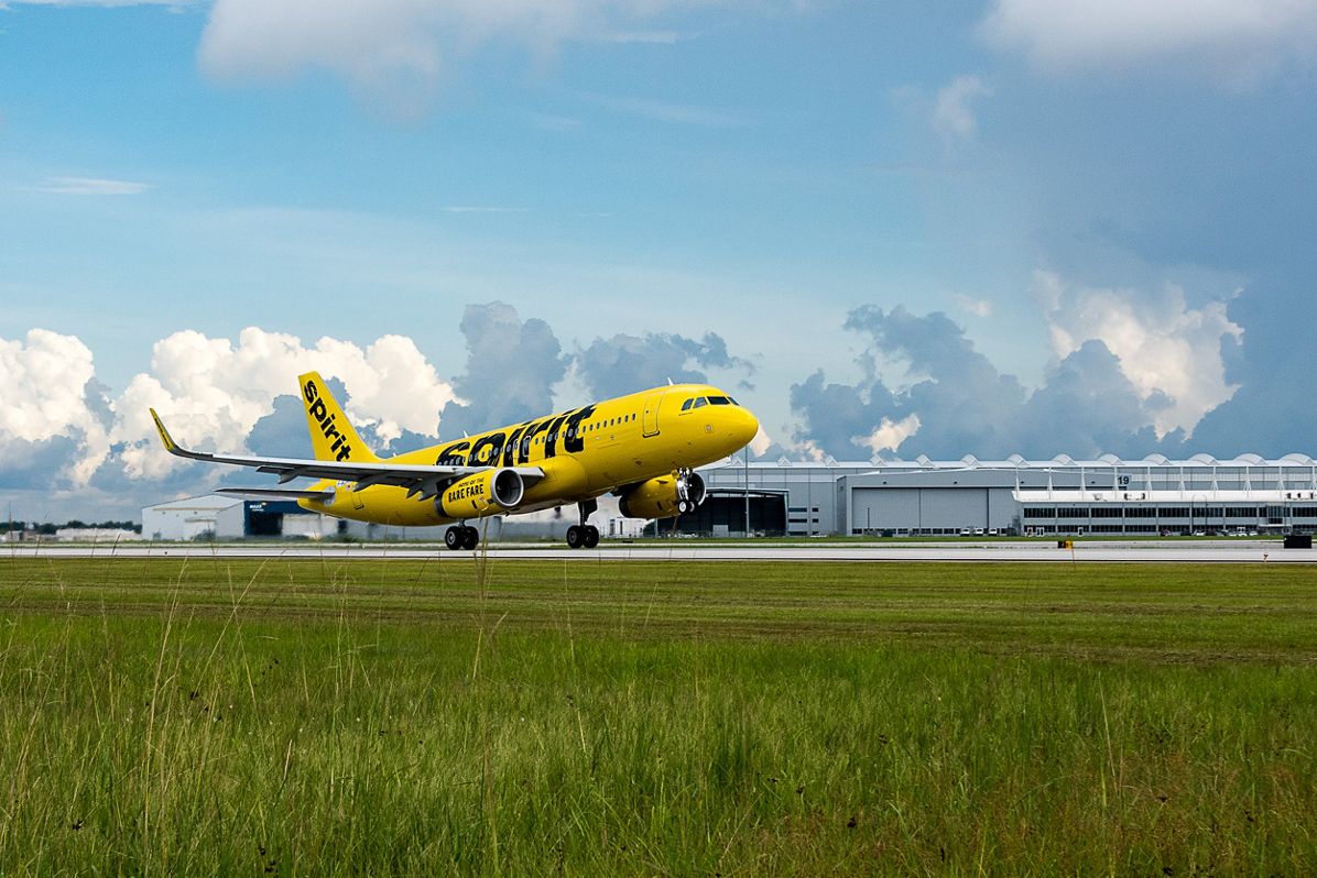 First U.S.-built A320 Takes Flight