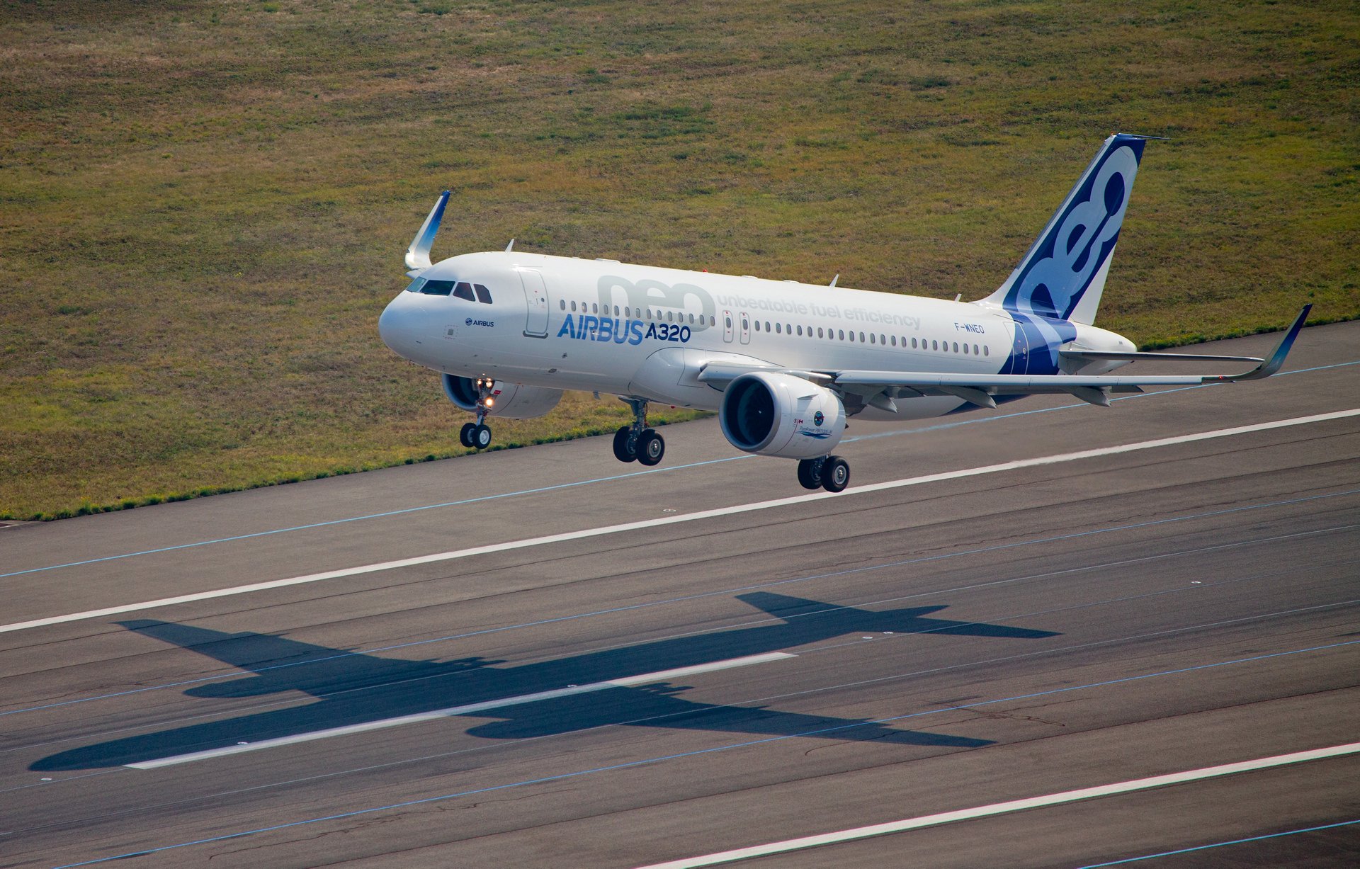 A320neo TAKE OFF FIRST FLIGHT