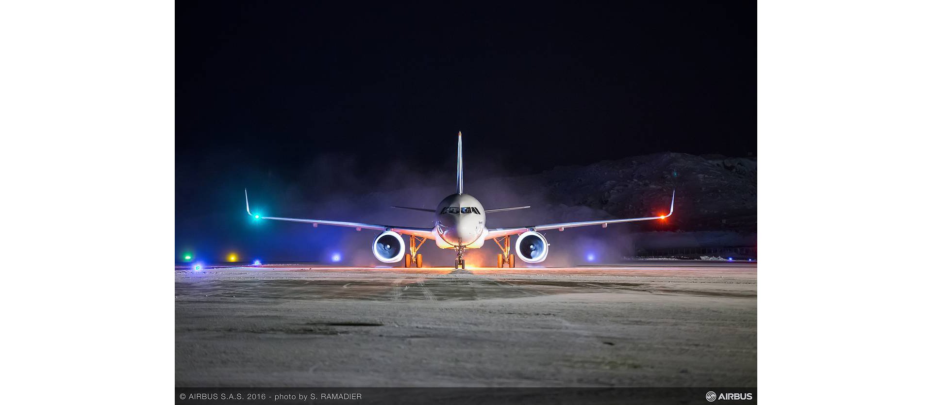 Red, green, and white Shedding light on aircraft illumination