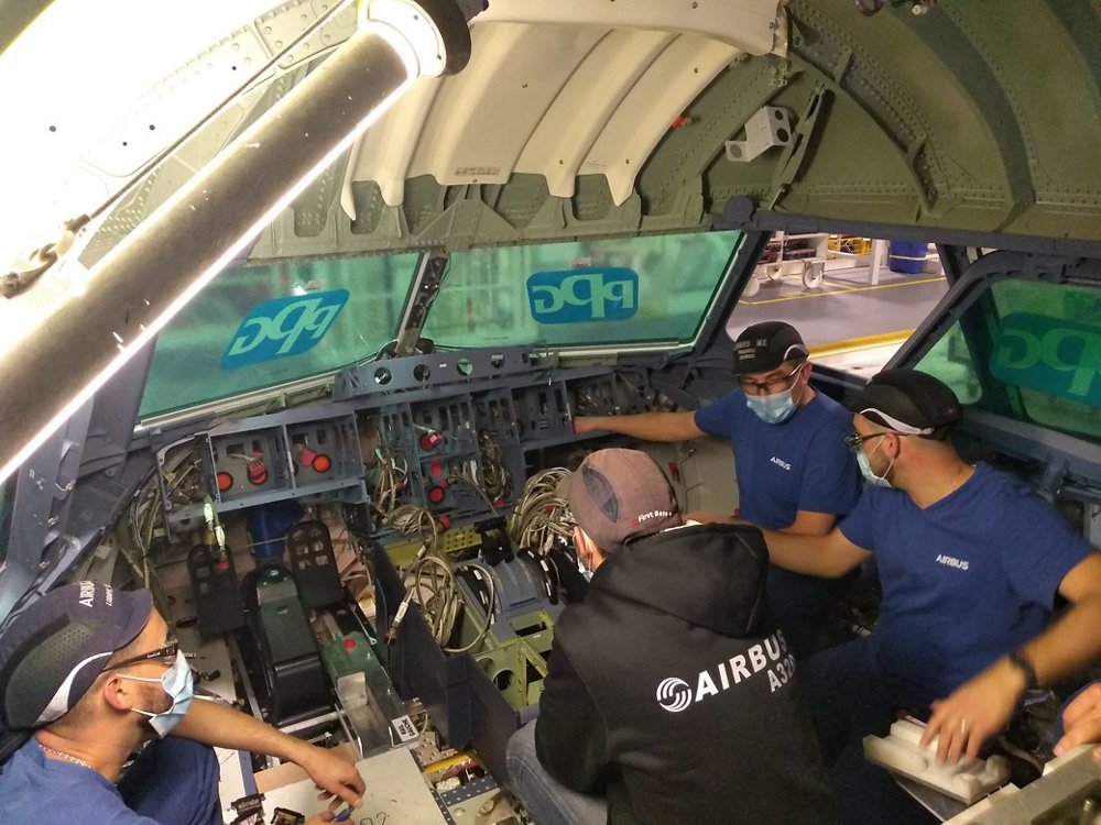 The PMU in Saint Nazaire was also used to verify installation of the new Main Instrument Panel (MIP) structure.