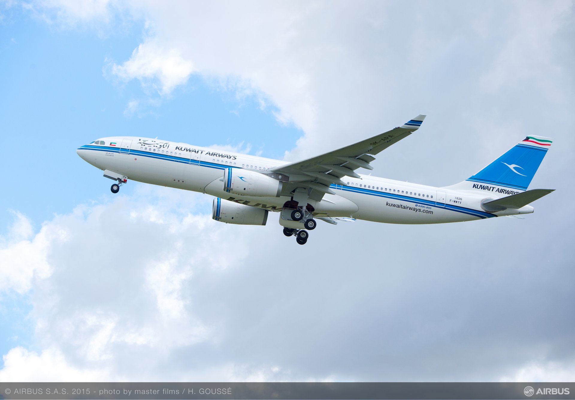 Kuwait Airways A340 Seat Map Kuwait Airways receives its first A330 200   Commercial Aircraft 