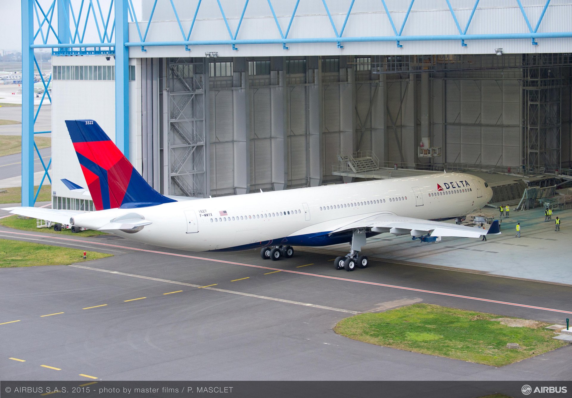 Most Advanced A330 Rolls Out Of Paintshop In Delta Air Lines