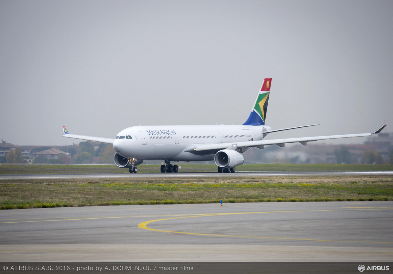 South African Airways Takes Delivery Of Its First A330 300 Aircraft Commercial Aircraft Airbus