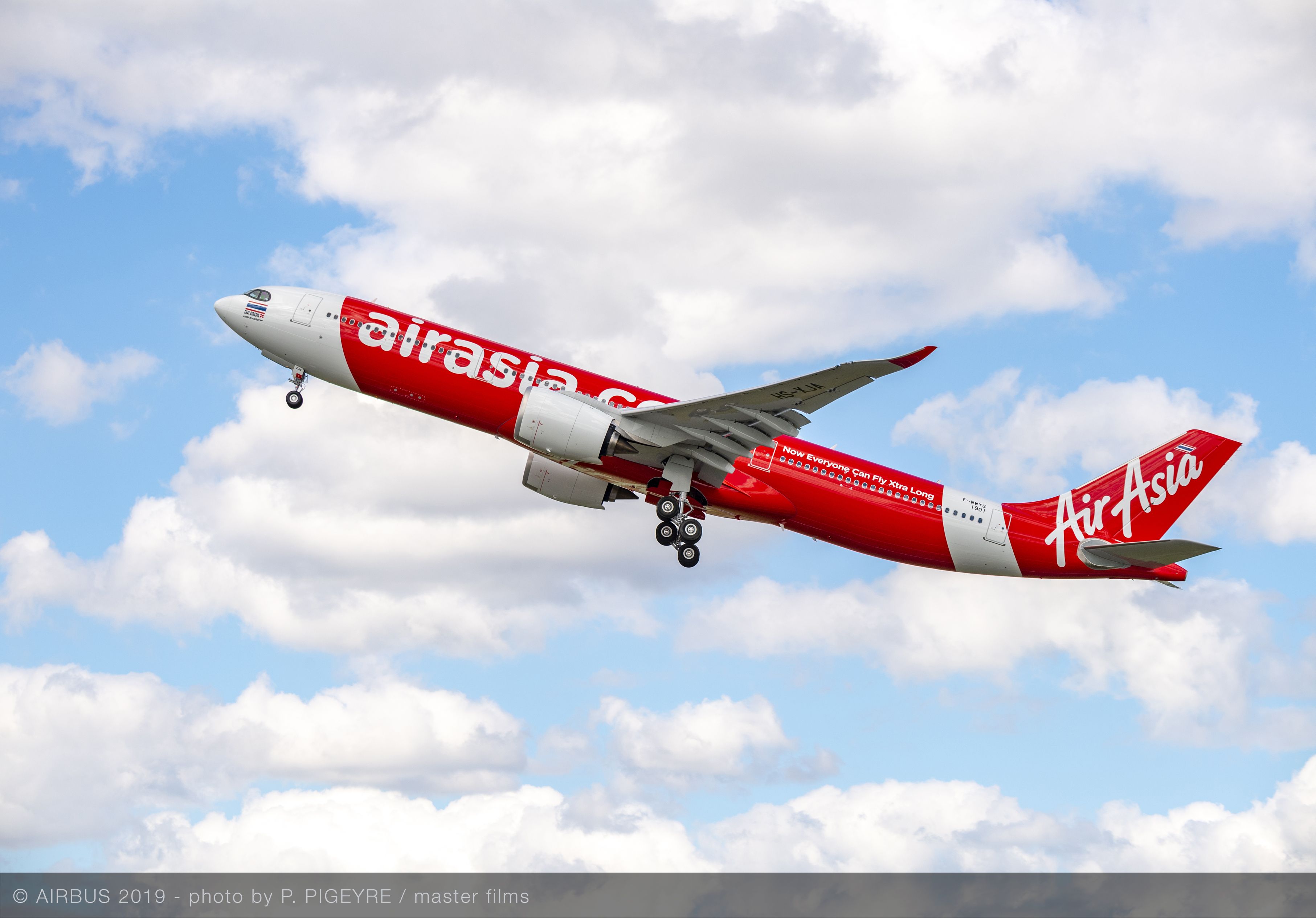 Airbus Reveals First A330neo For Airasia Commercial