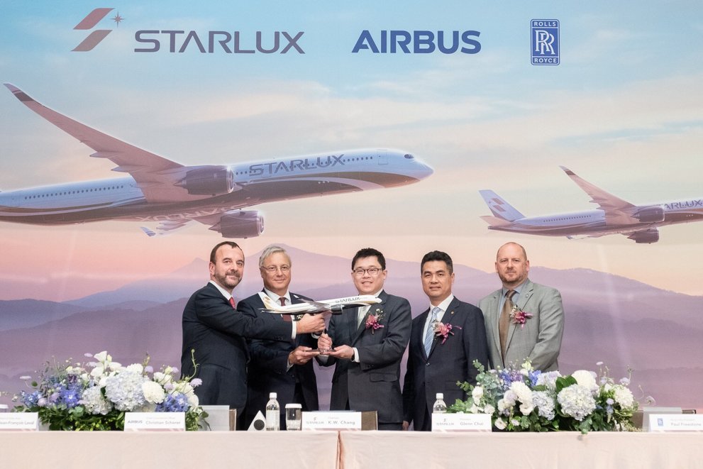 STARLUX Orders 17 A350 XWB For Long Haul Network Signature