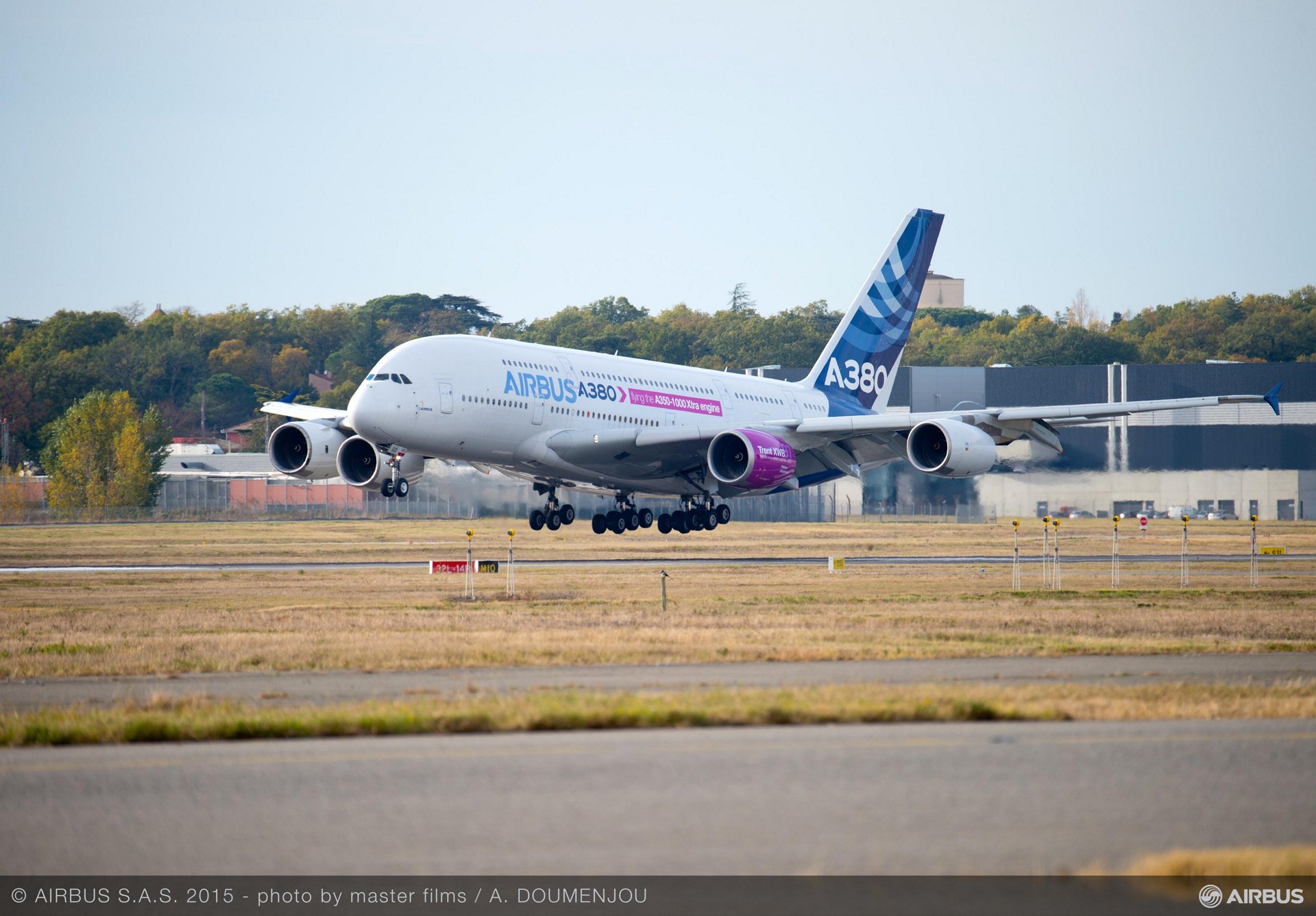 airbus a350 1000 trent xwb 97 engine begins flight test campaign on
