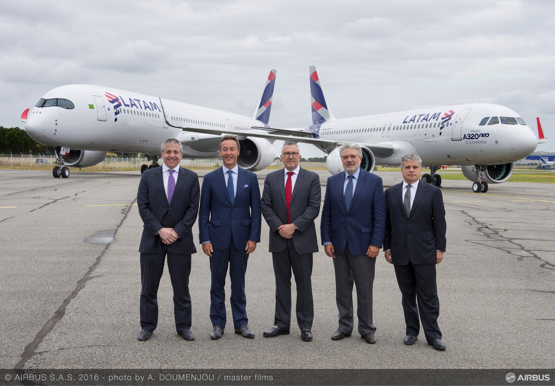 Airbus Delivers The Americas First A320neo To Latam