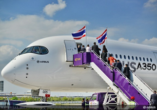 The A350 XWB demonstration tour around Asia is being carried out by Airbus’ MSN005 developmental aircraft, shown here after its arrival in Bangkok, Thailand