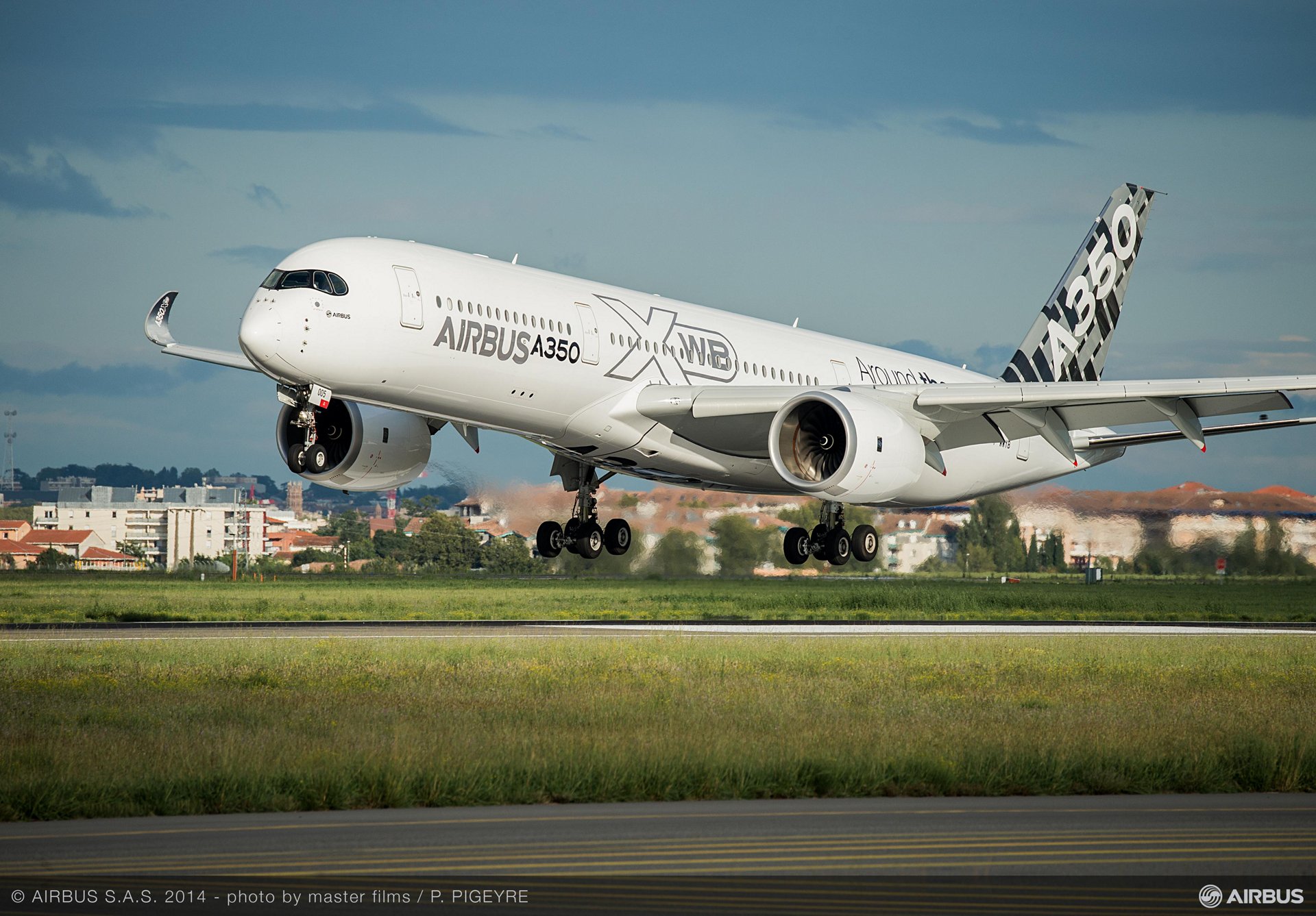 the a350 xwb embarks on demonstration tour of asia