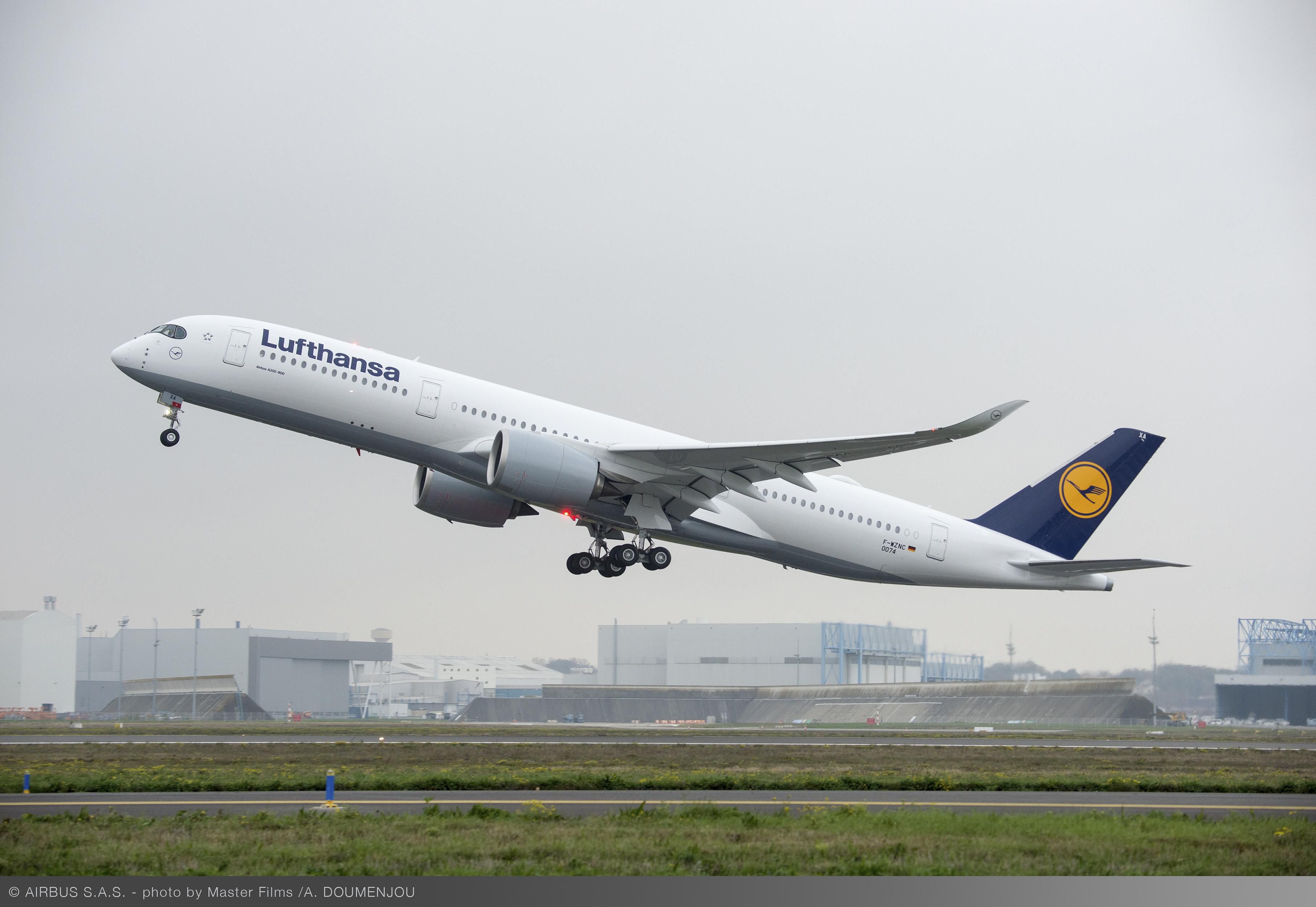 Lufthansa Takes Delivery Of Its First A350 Aircraft Commercial Aircraft Airbus