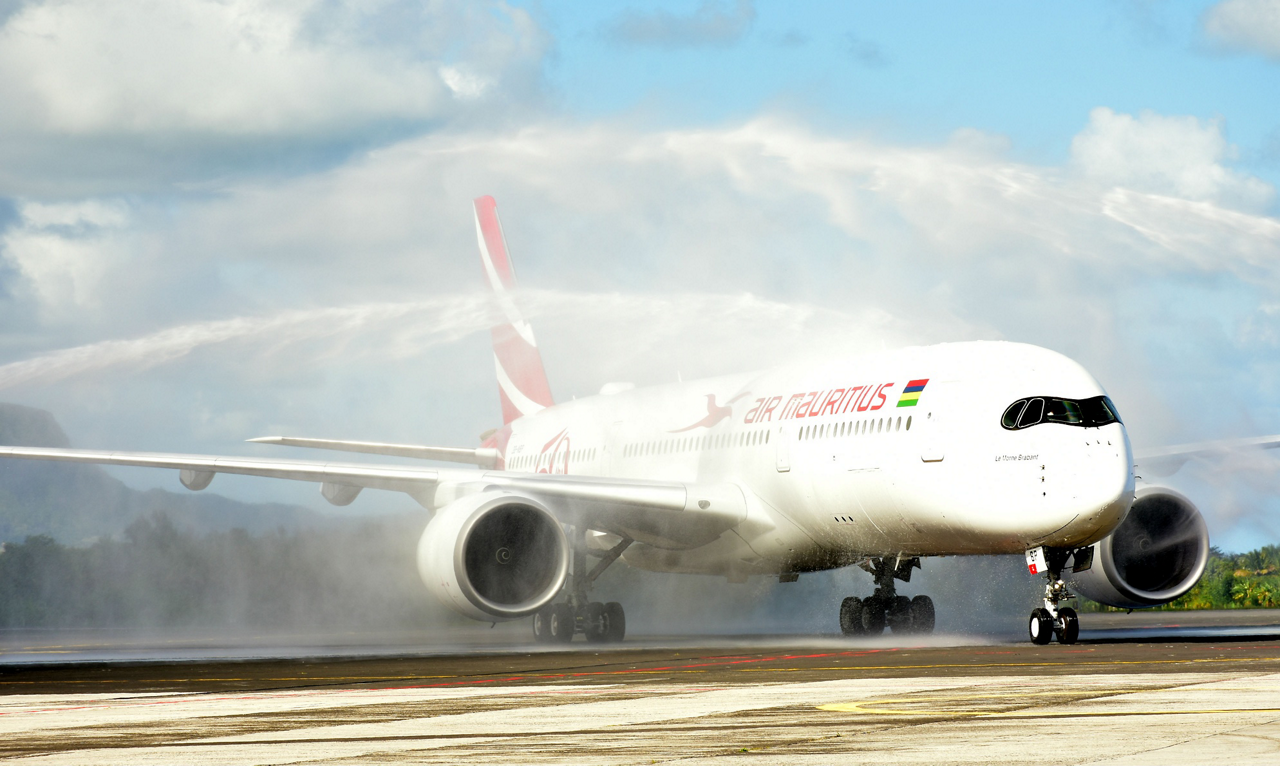 Air Mauritius Takes Delivery Of Its First A350 Xwb Commercial
