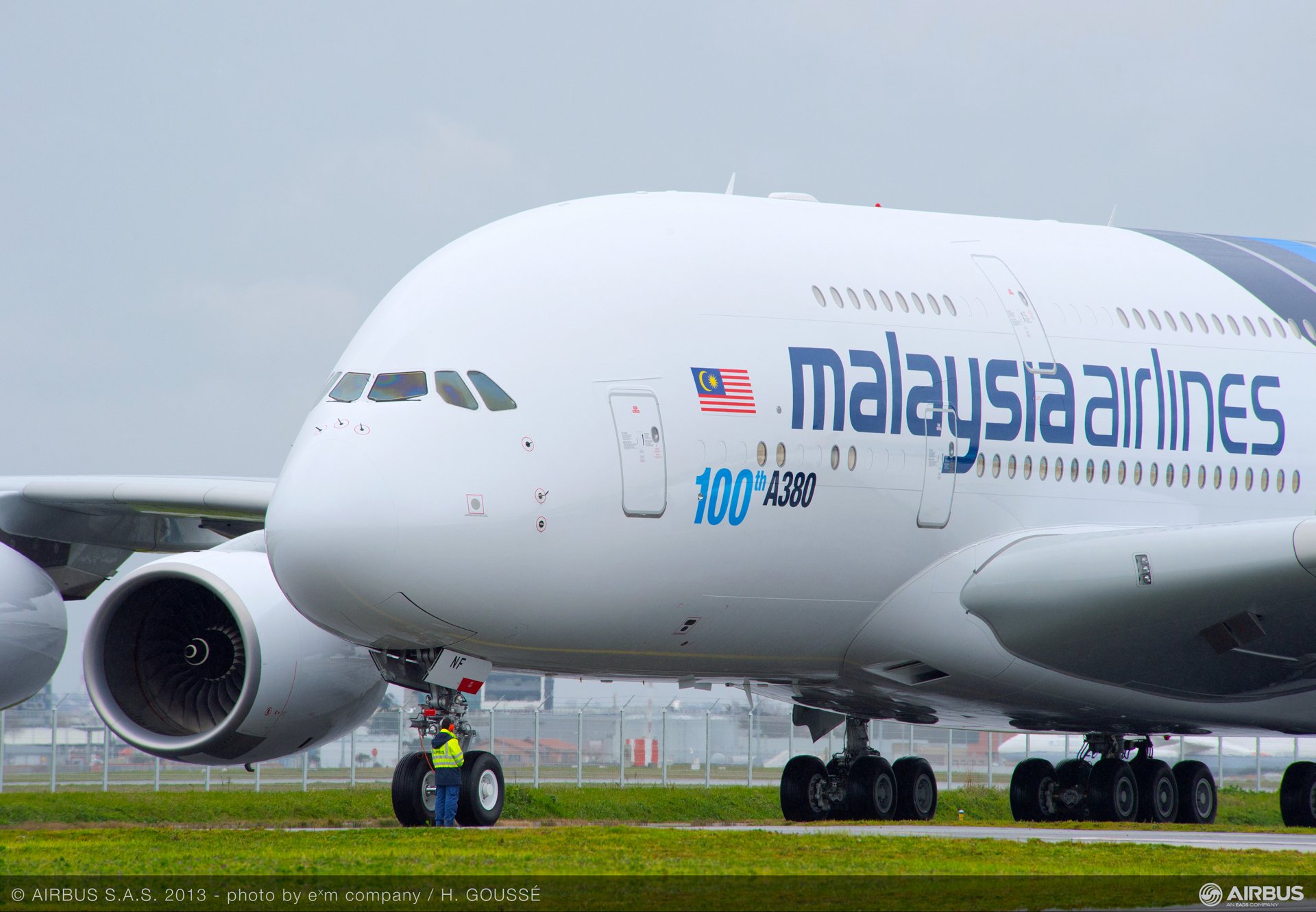 A380 MAS MSN114 ON GROUND