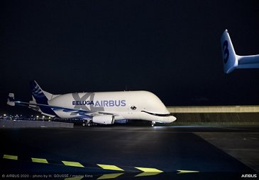 First BelugaXL delivered to ATI – Taxiing