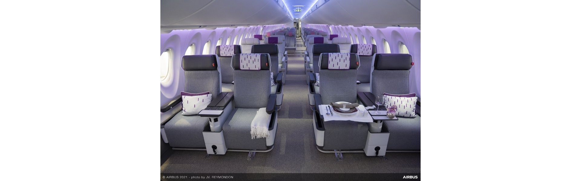Download Airbus Reveals Its New A220 Full Size Cabin Display Commercial Aircraft Airbus
