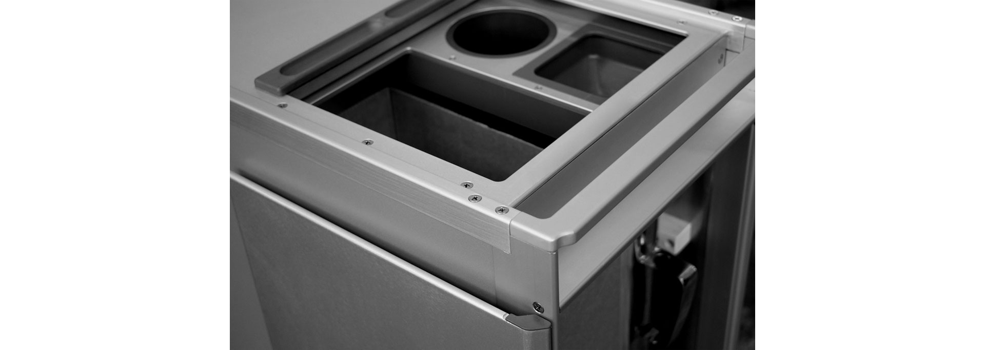 The Retrolley has several customisable compartments, which can be fitted for carriers’ specific needs